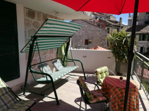 Гостиница Old stone house in center of Split - San Luke  Сплит